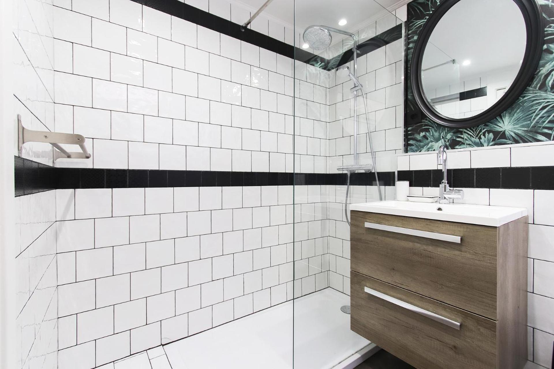 Downtown Charming Ii By Homing Apartment