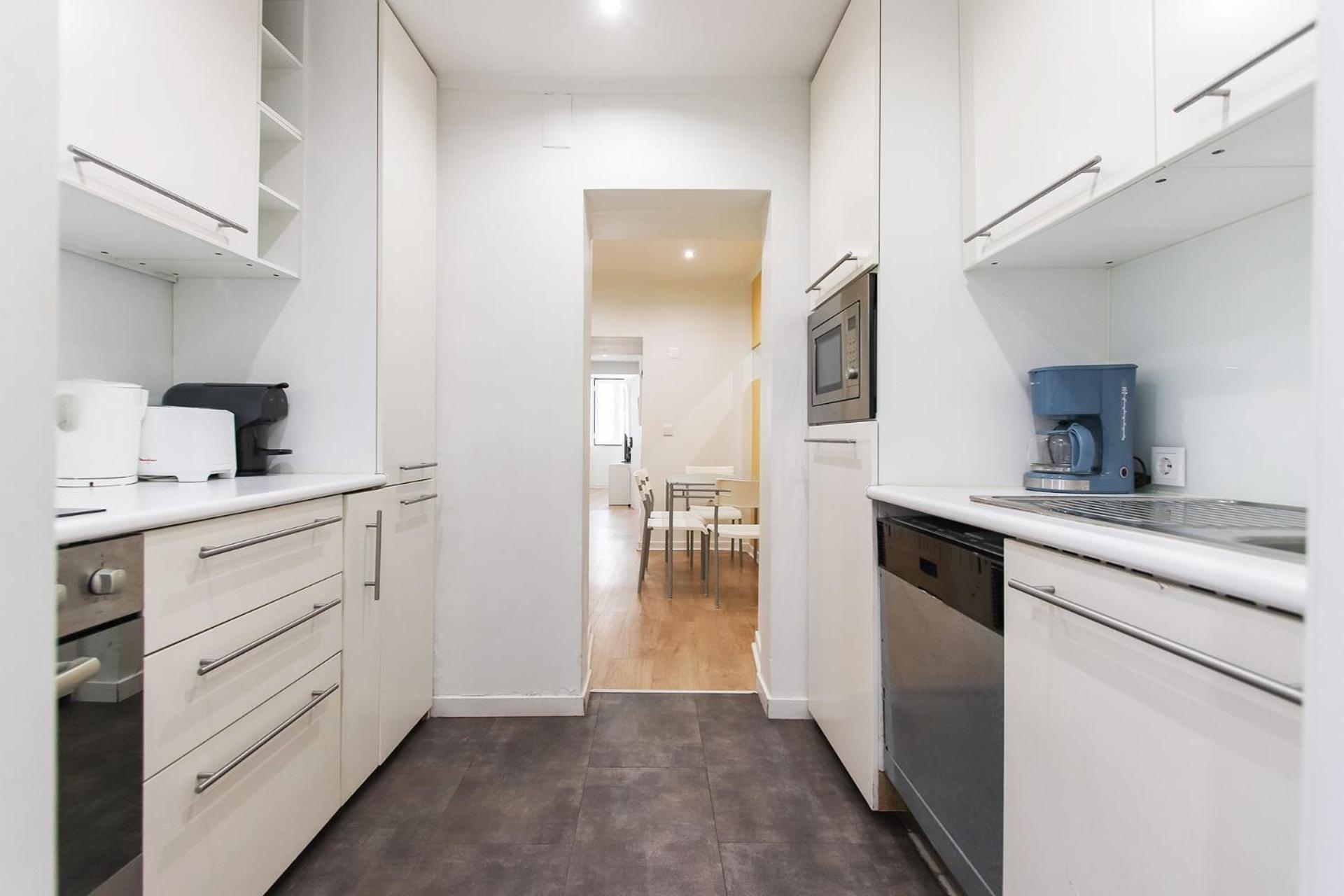 Downtown Charming Ii By Homing Apartment *